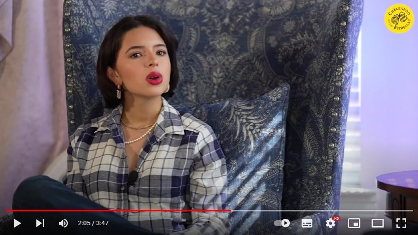 Backstage request Angela Aguilar