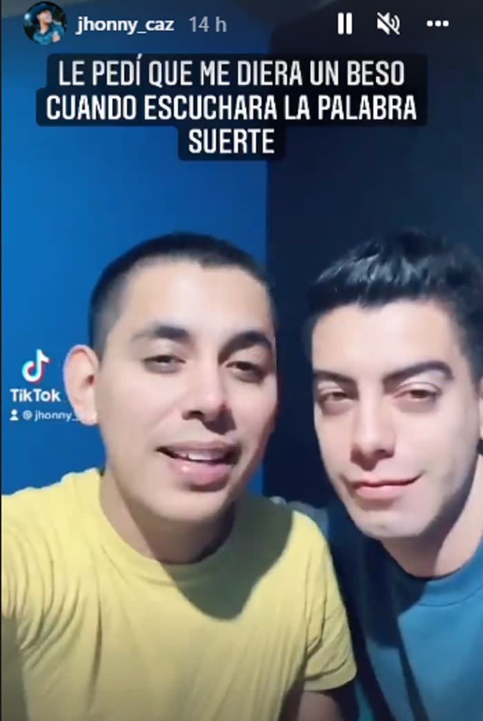 Jhonny Caz denies a kiss to his boyfriend