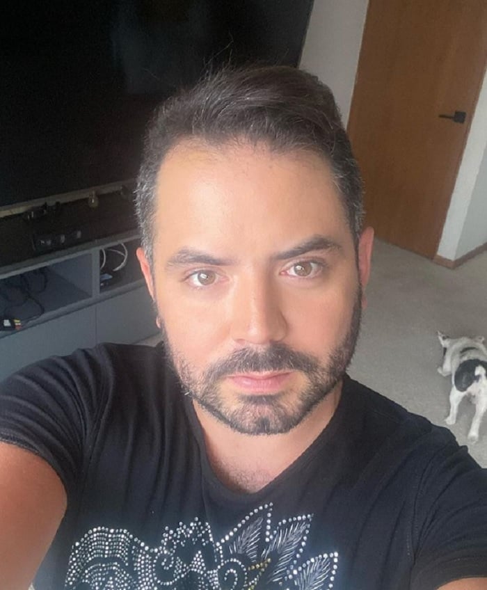 Hijo de Eugenio Derbez 'presume' la buena vida
