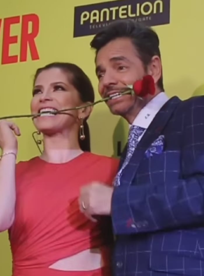 La esposa de Eugenio Derbez le da las gracias 'por tanto'