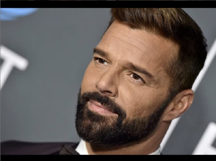"Is that Ricky Martin?"