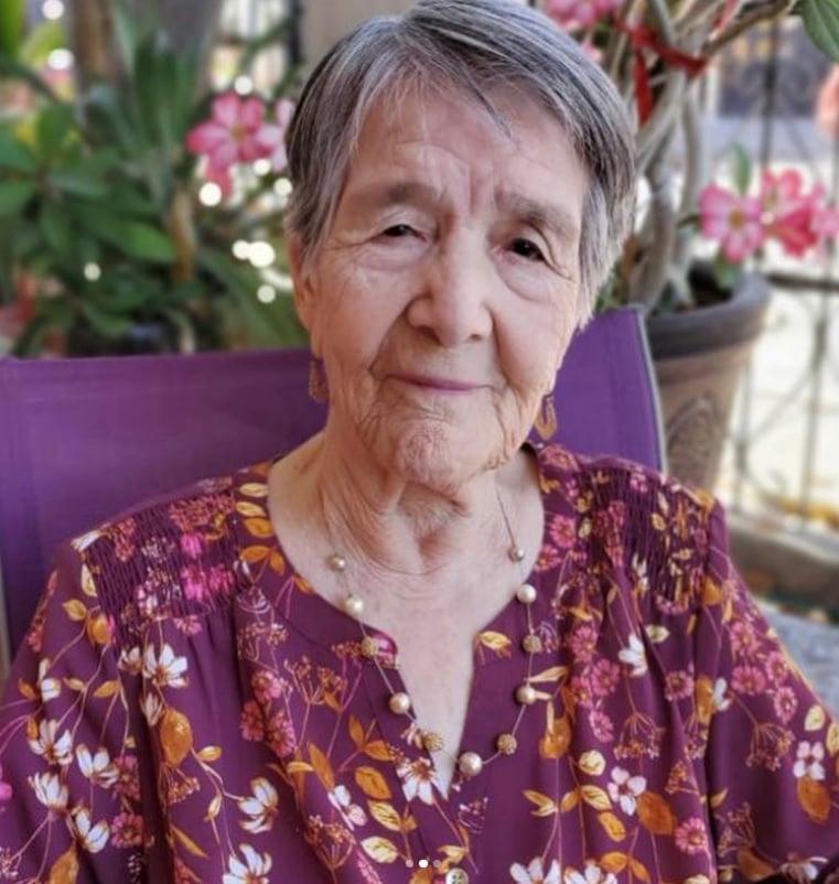 Yahir agradece las muestras de cariño tras la muerte de su abuelita