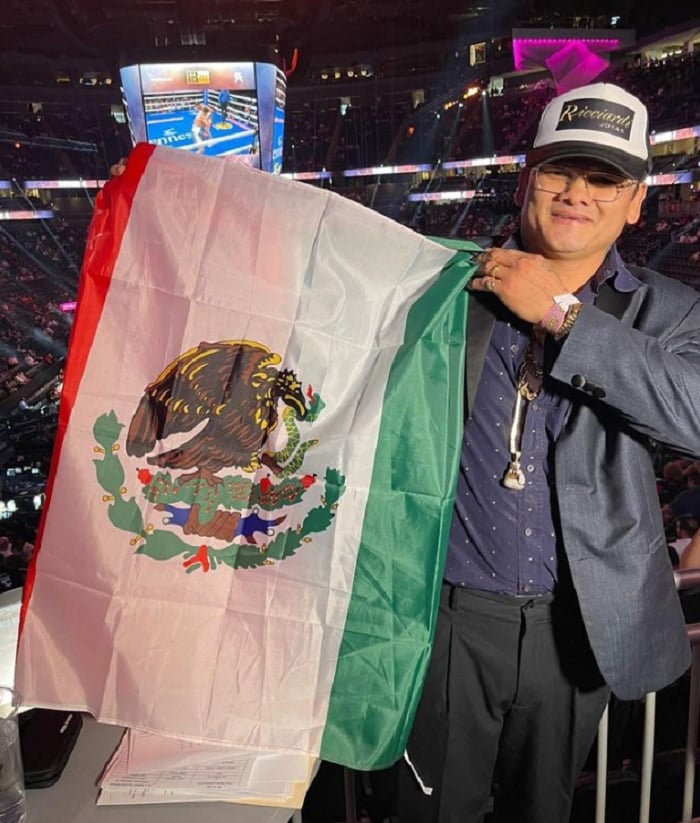 El ex boxeador argentino apoyó a Canelo Álvarez en su pelea contra Bivol