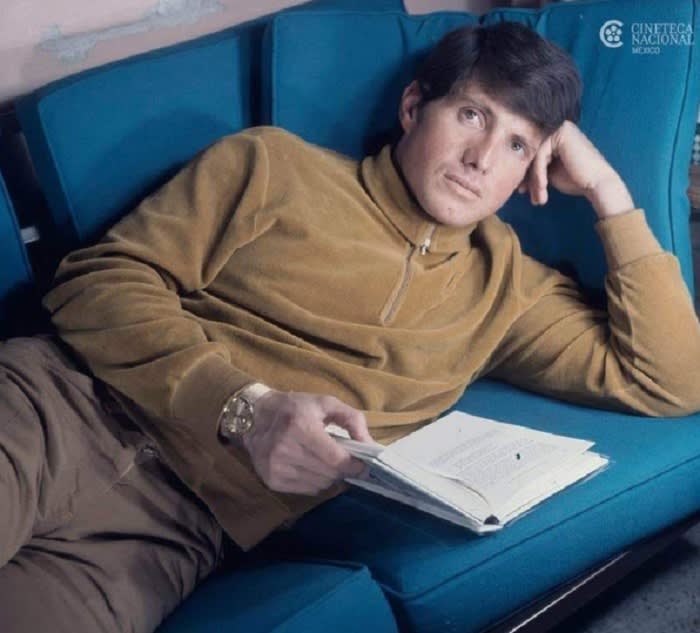 Héctor Bonilla achieved fame with Red Dawn and El Bulto