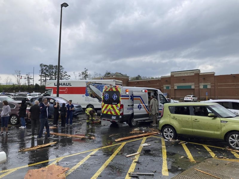 Tornado de Arkansas deja 600 heridos
