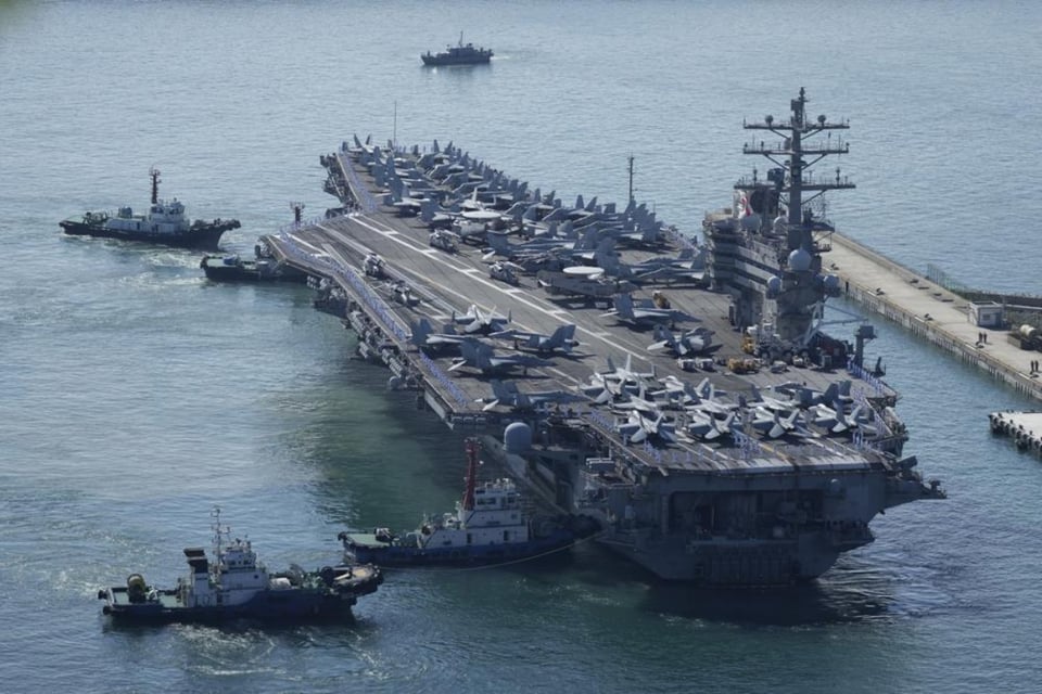 portaaviones eeuu