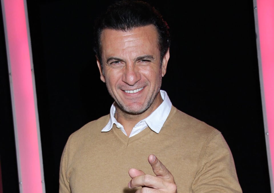 Julián Gil, Jacqueline Andere, novelas de televisa, actrices mexicanas, adaptación novela
