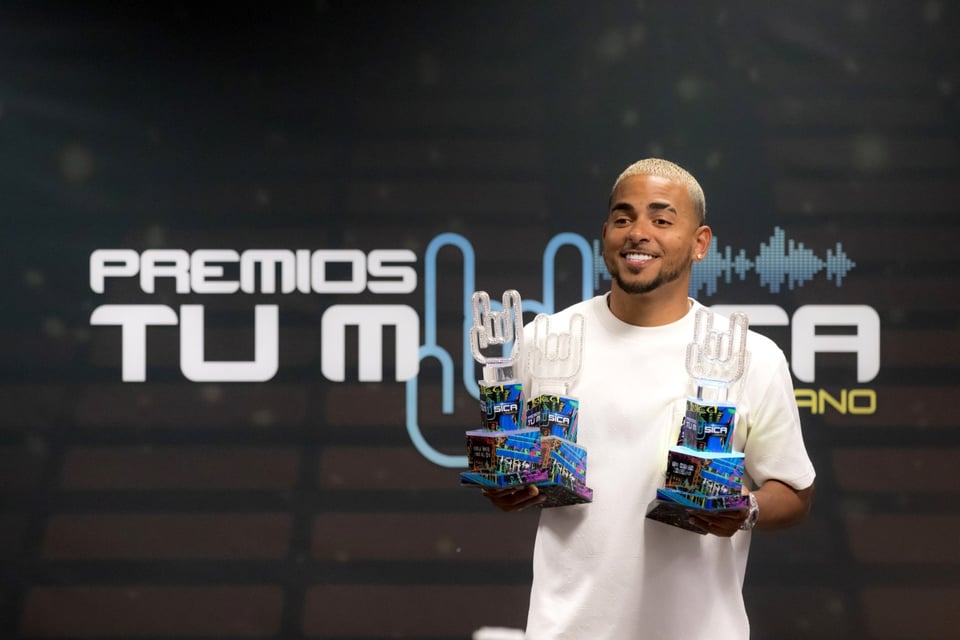 Playlist latin music party, latin music, Ozuna, LatinBest, MundoNOW