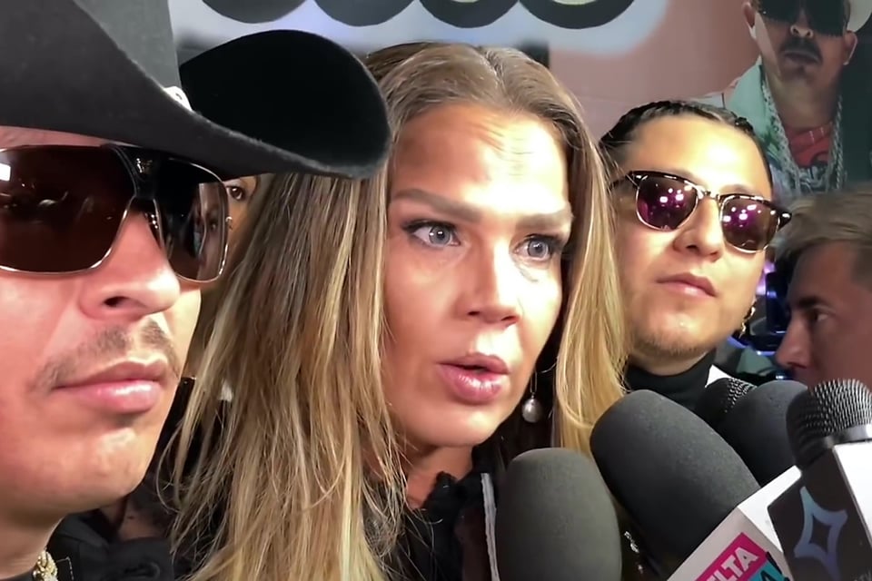 Niurka, ataca, Yahritza y Su Esencia, redes, MundoNOW
