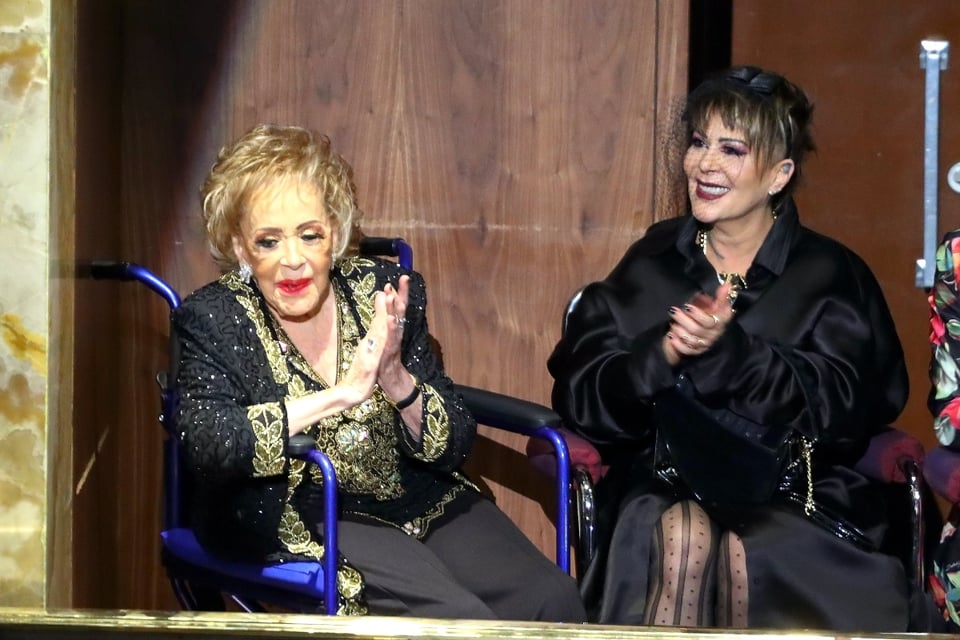 Salud Silvia Pinal empeoró: Captan al doctor