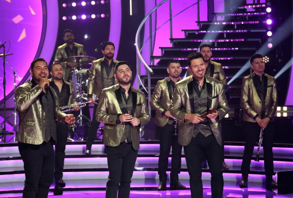 Banda MS se mantiene lejos de las críticas