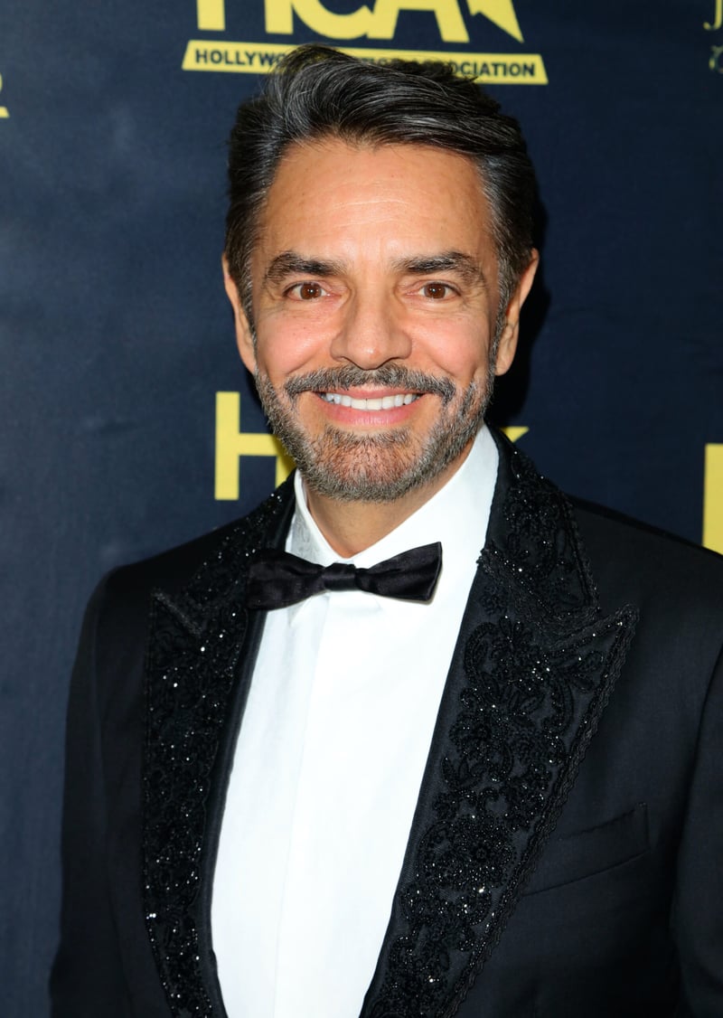 Eugenio Derbez aparece como repartidor