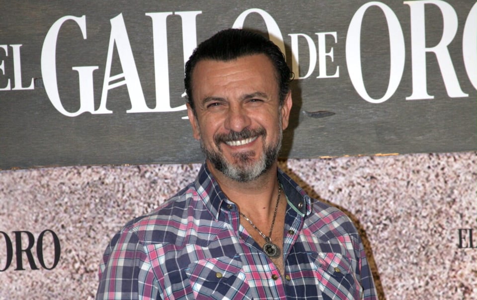 Mark Tacher, televisión actor mexicano, Sofía Castro