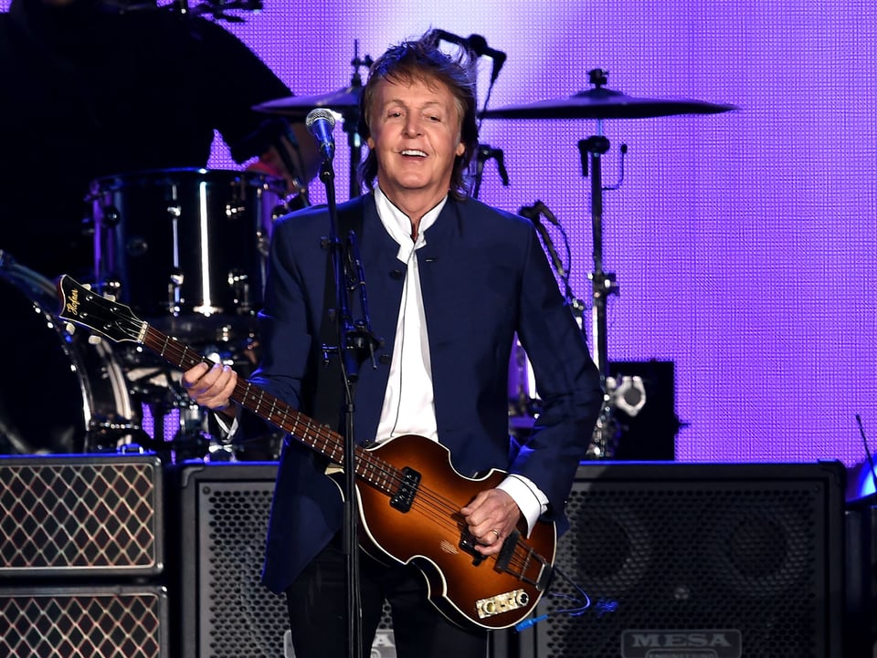 Paul McCartney, Christmas, songs, music, singer