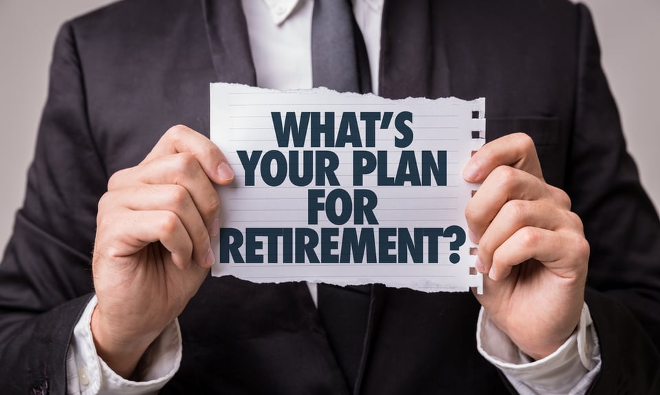 plan, man with sign, man with suit, MundoNOW, retirement