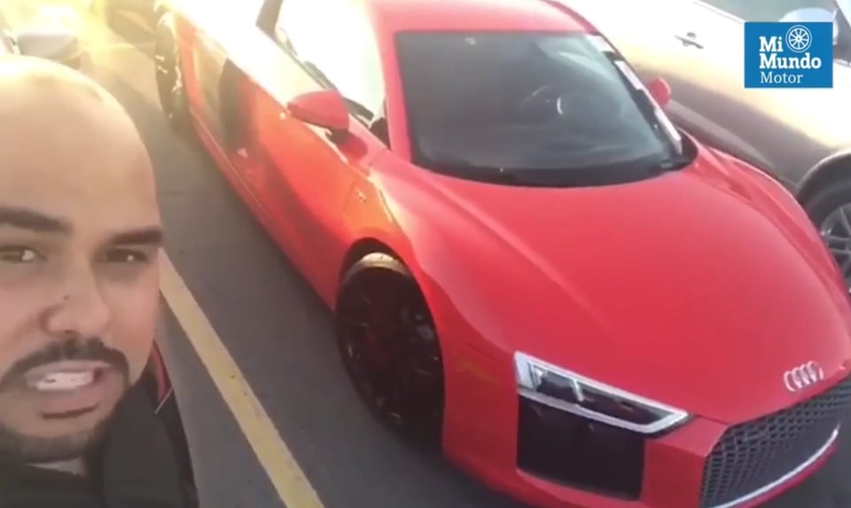 Model-Audi-R8-2010, red car, luxury, automobile, Mundo Motor