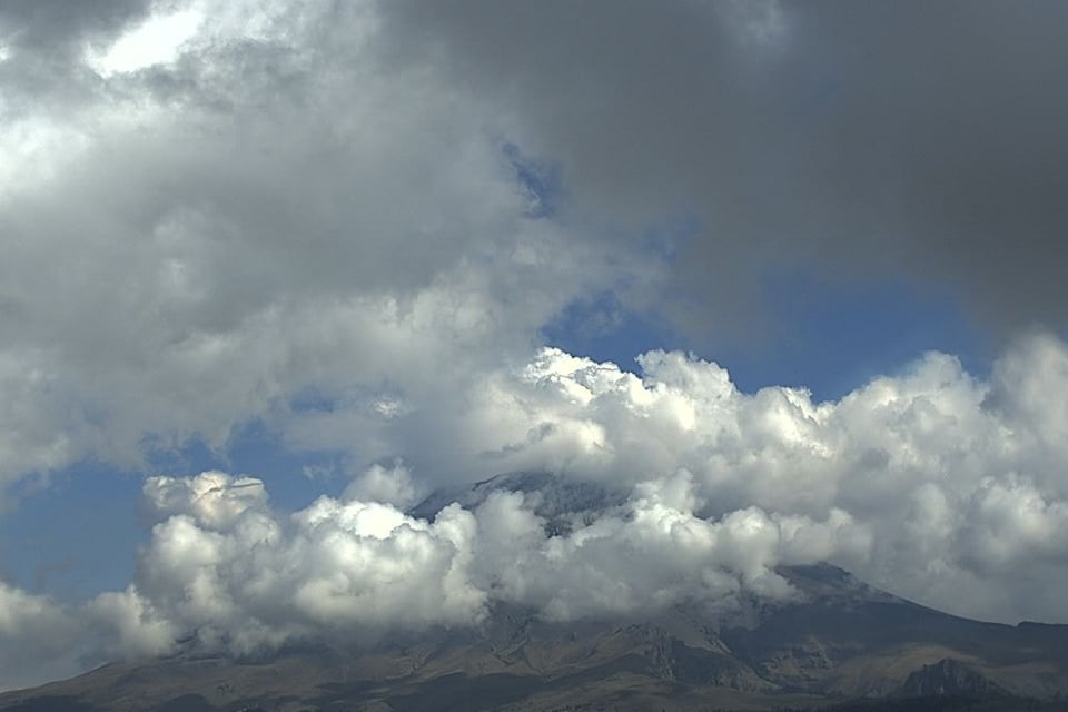 Popocatépetl, erupción, Islandia, Cenapred, MundoNOW