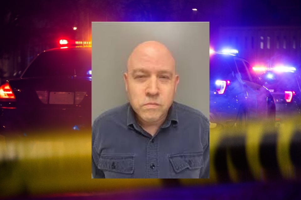 Philadelphia Man Kills Neighbor, Goes Viral, MundoNOW, police