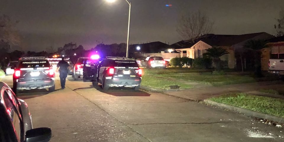 Departamento de Policía de Houston, patrullas, sirenas, policía, MundoNOW