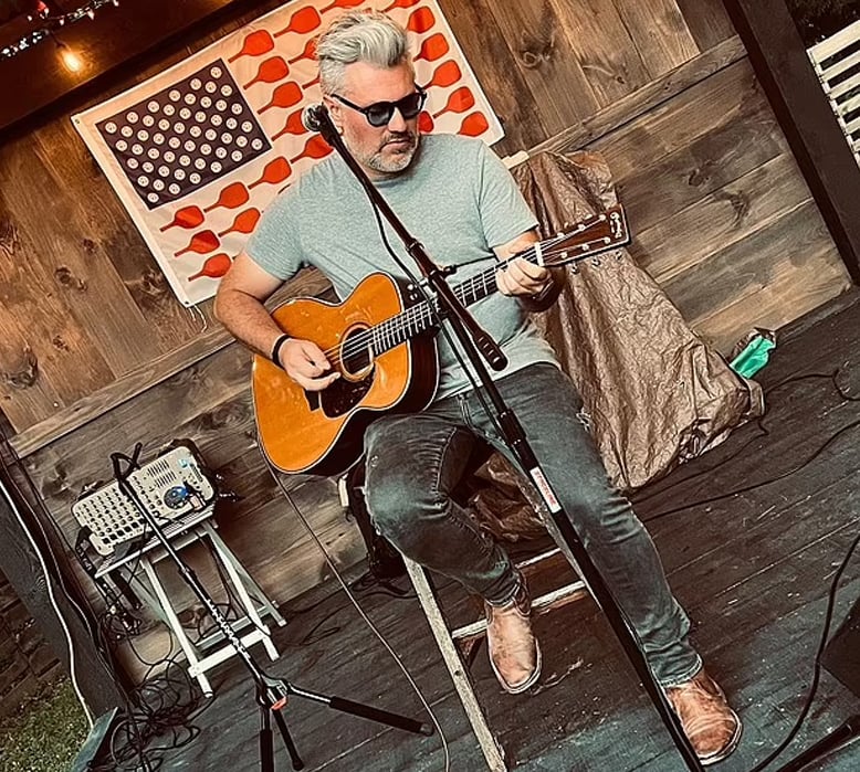 Brooks Young, Fallece Músico,Trágico Accidente, Automovilístico