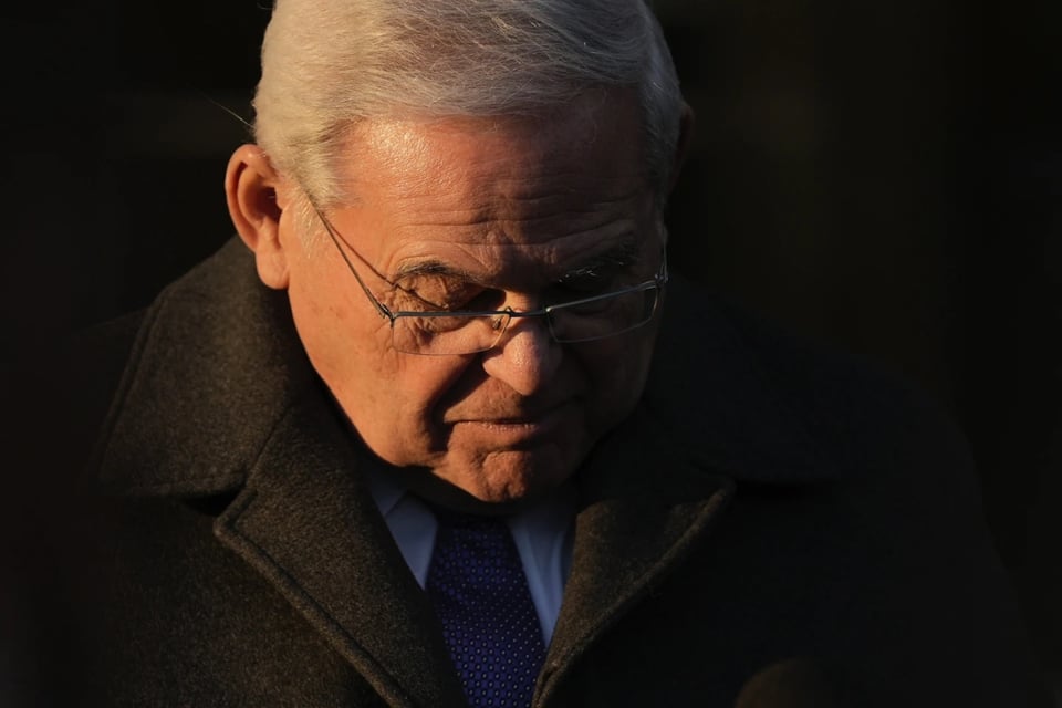 Bob Menéndez, former senator, jail, Mundonow