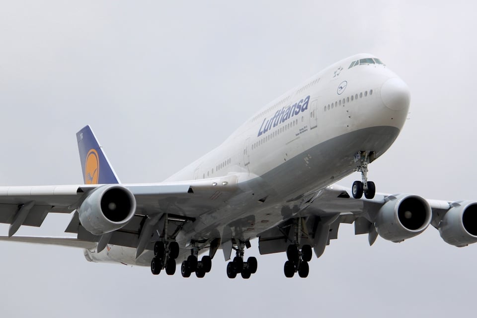 Boeing 747, Air Force One:, Catar, controversia, MundoNOW