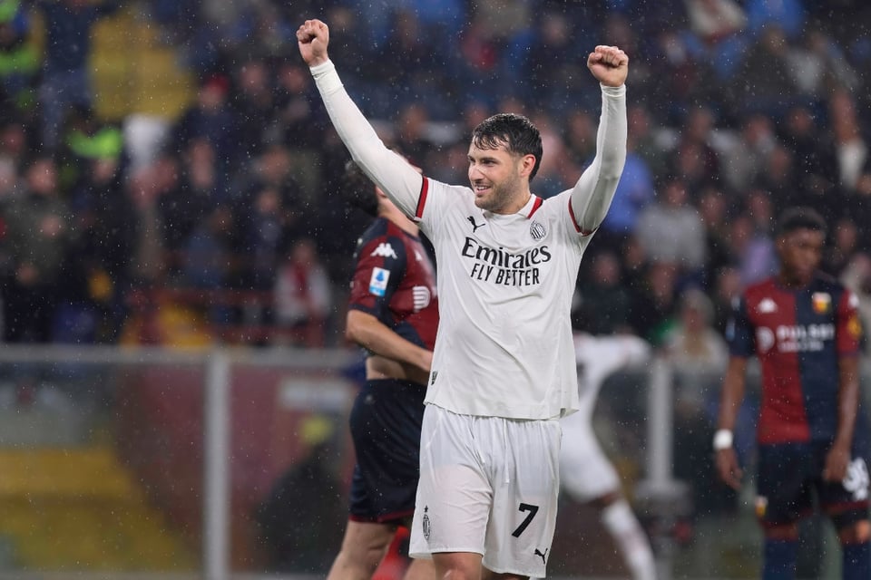 Santiago Giménez, Milan, Italia, MundoNOW