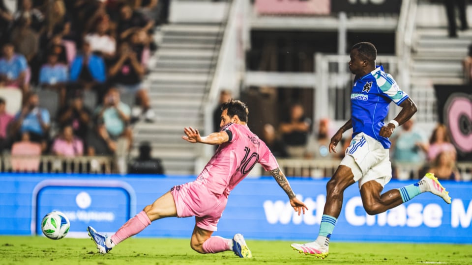 Inter Miami vence 3-1 a Seattle y Messi llega a 880 goles