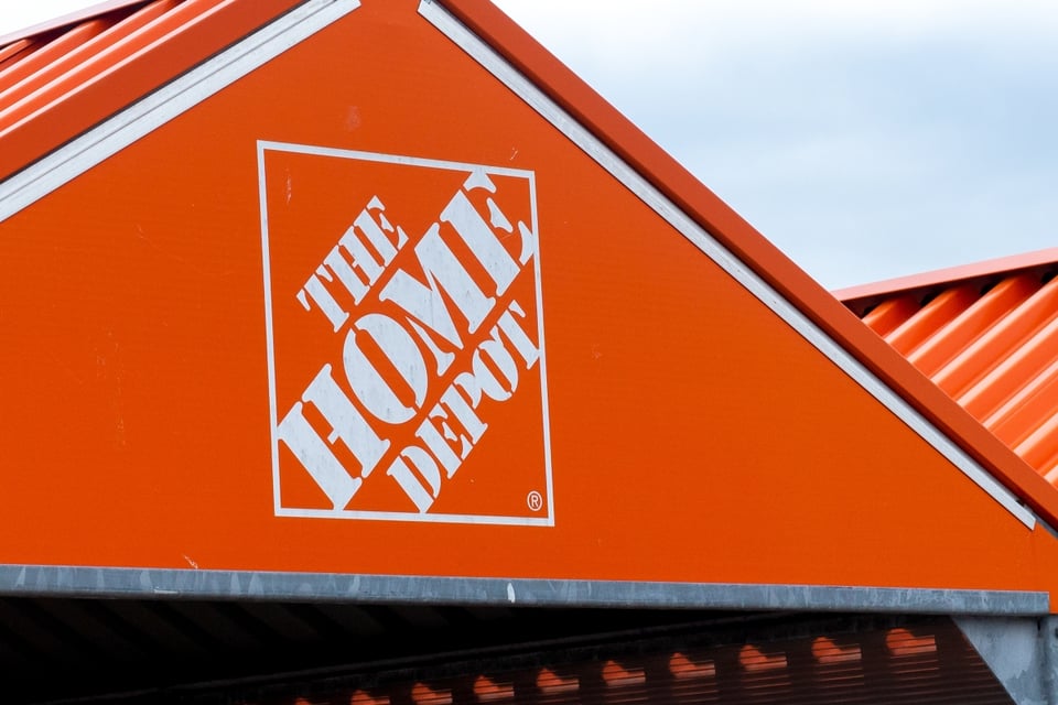 escaleras, Home Depot, retiro MundoNOW