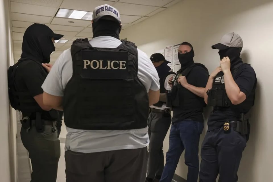 Panadero cierra por redadas, Protege a hijos y clientes, Miedo tras operativos migratorios MundoNOW