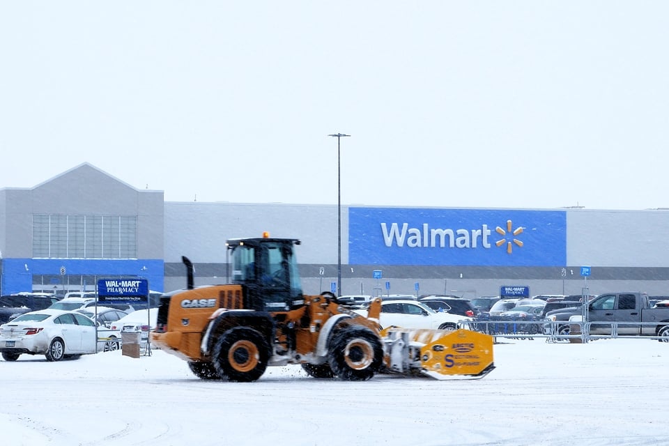 Techo colapsa, nieve, Clientes MundoNOW, Walmart roof collapse sparks panic