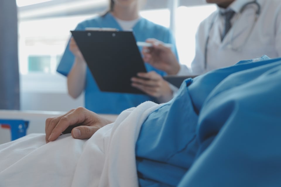 seguro médico, Inmigrantes, hospitales MundoNOW