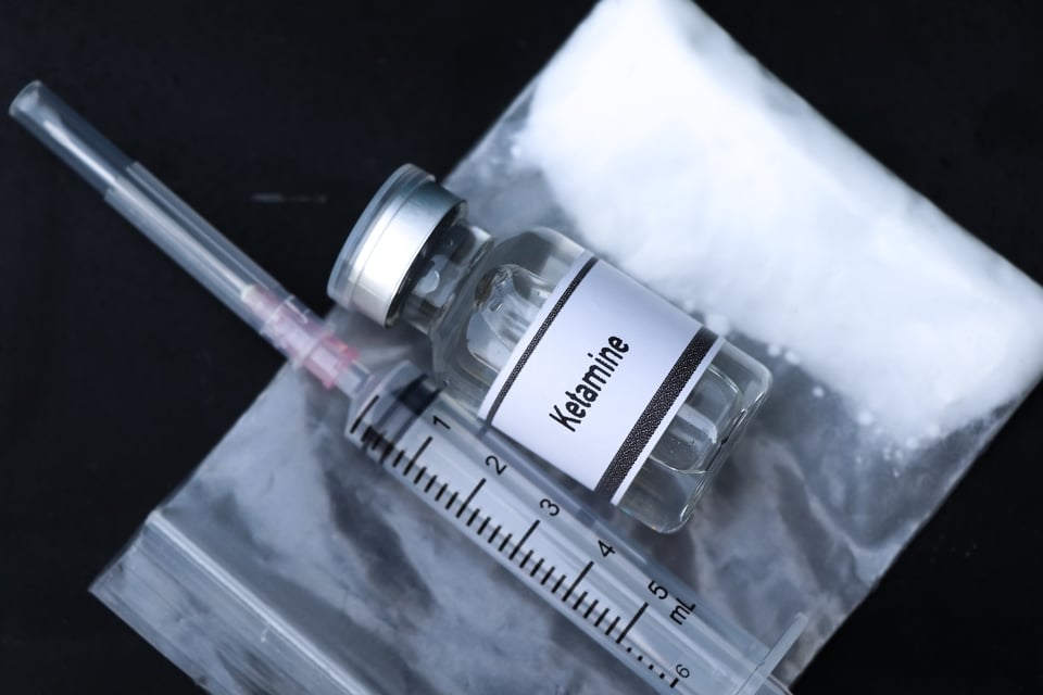 Médico recibe sentencia, ketamina, sobredosis MundoNOW