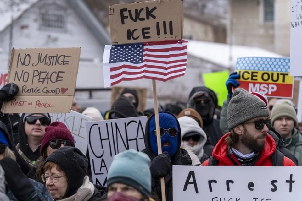 Trump, respalda a ICE, demanda MundoNOW