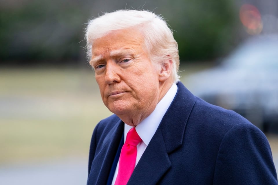 Trump endurece postura frente a Irán