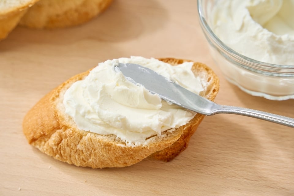 Retiran queso crema en Nueva York, FDA cream cheese recall New York
