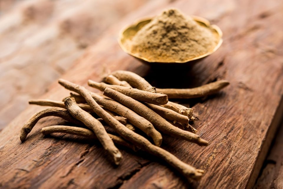 ashwagandha , advertencias, planta