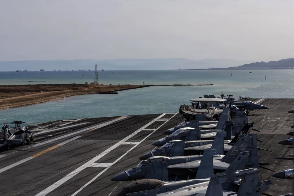 Incendio en el USS Gerald Ford genera alarma