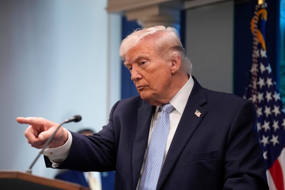 Trump, amenaza, medios MundoNOW