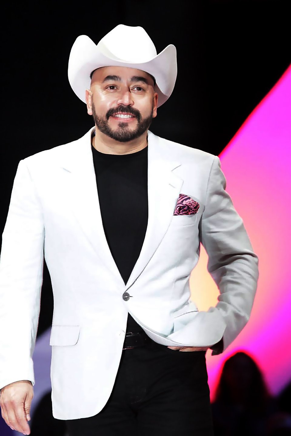 Lupillo Rivera responde