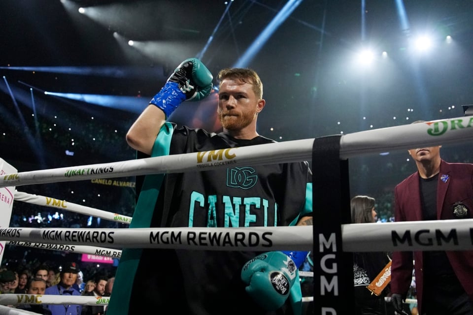 Luis R Conriquez Canelo, lyrics, song, controversy, MundoNOW