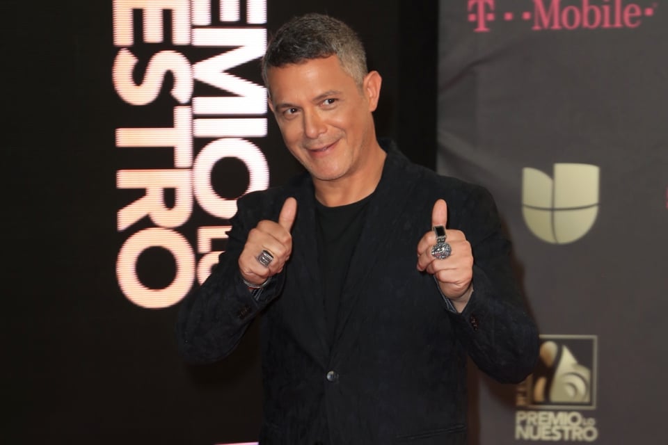 Cantante, famoso, prisión, deuda, España