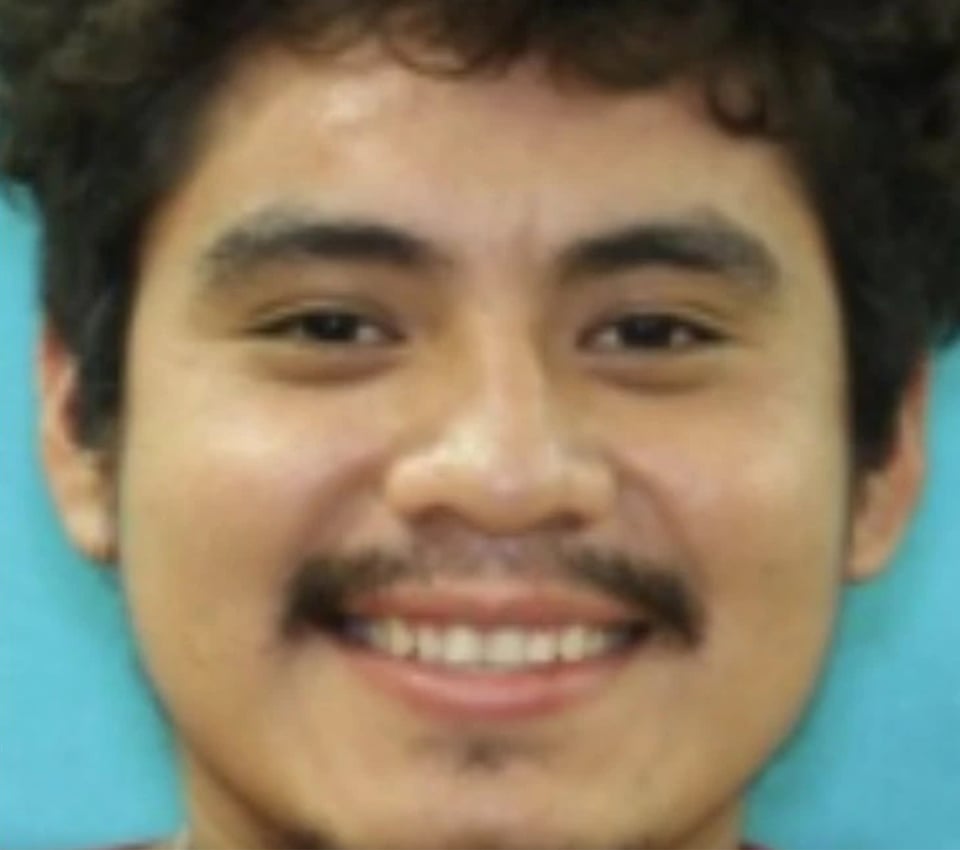 Alexander Barrios Ordóñez stabbed his little daughter to death