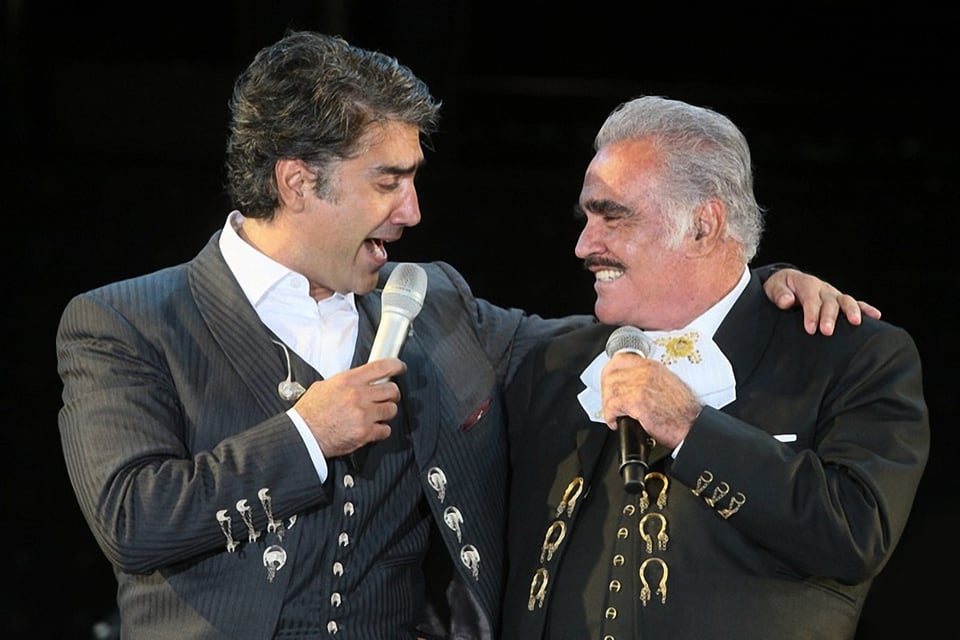 Vicente Fernández, son, fame, Los Potrillos, Alejandro Fernández 