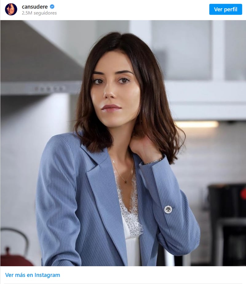Cansu Dere earthquake disappears