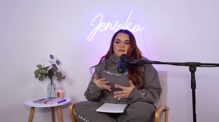 En el primer capitulo de su podcast decidió revelar un gran secreto sobre la diva de la banda