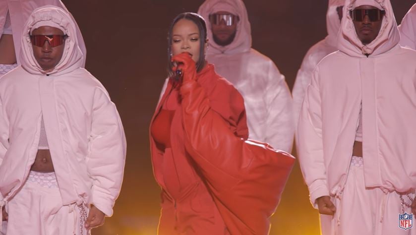 Donald Trump was not happy with Rihanna's participation in Super Bowl