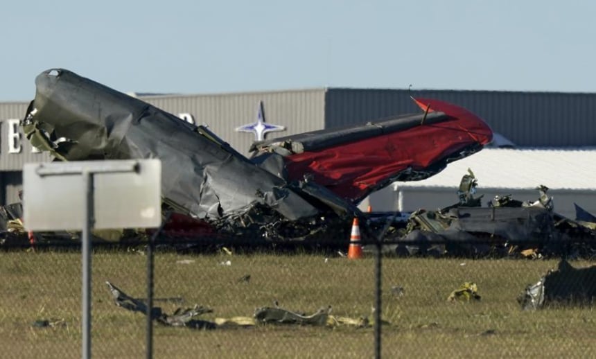 Six confirmed dead after plane crash in Dallas