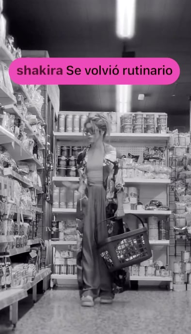 Shakira in the supermarket