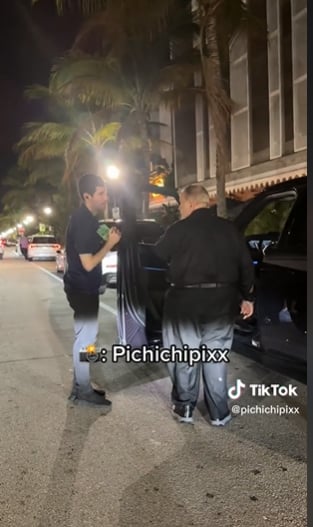 "Raúl no dio propina, no me sorprende"